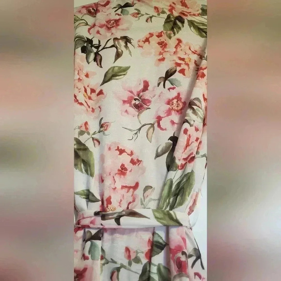 Floral House coat/Robe - Picture 3 of 3
